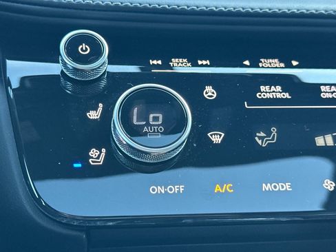 Certified 2025 INFINITI QX60 Luxe w/ Black Edition image 31