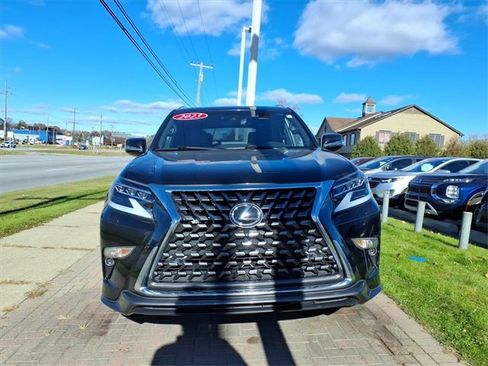 Used 2023 Lexus GX 460 Premium image 2