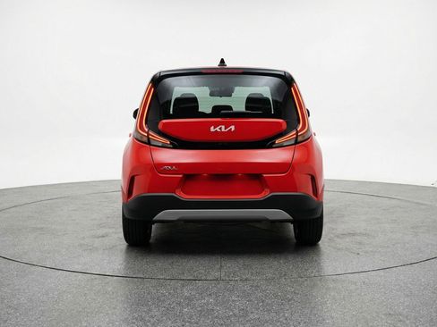 Used 2025 Kia Soul LX w/ LX Technology Package image 7