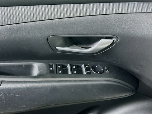 Used 2025 Hyundai Tucson Blue image 15