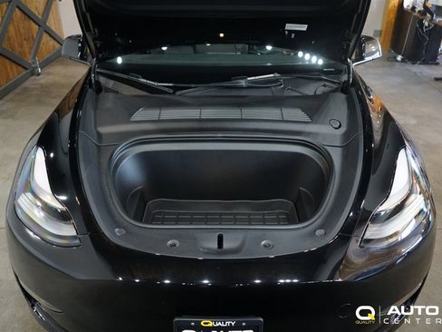 Used 2023 Tesla Model Y Long Range AWD/4WD image 10