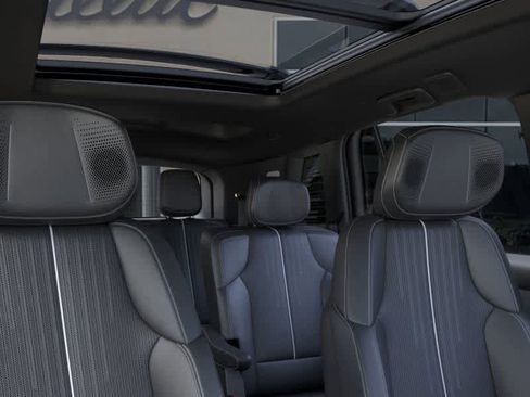 New 2026 Cadillac Vistiq Sport image 24