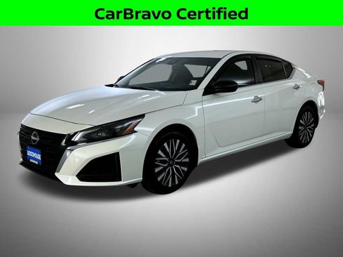 Used 2024 Nissan Altima 2.5 SV AWD/4WD image 1