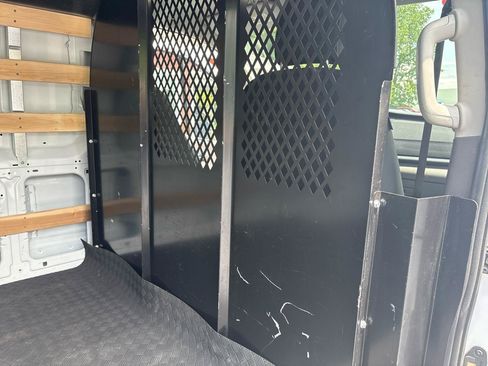 Used 2025 Ford Transit 250 Low Roof w/ Exterior Upgrade Package RWD image 24