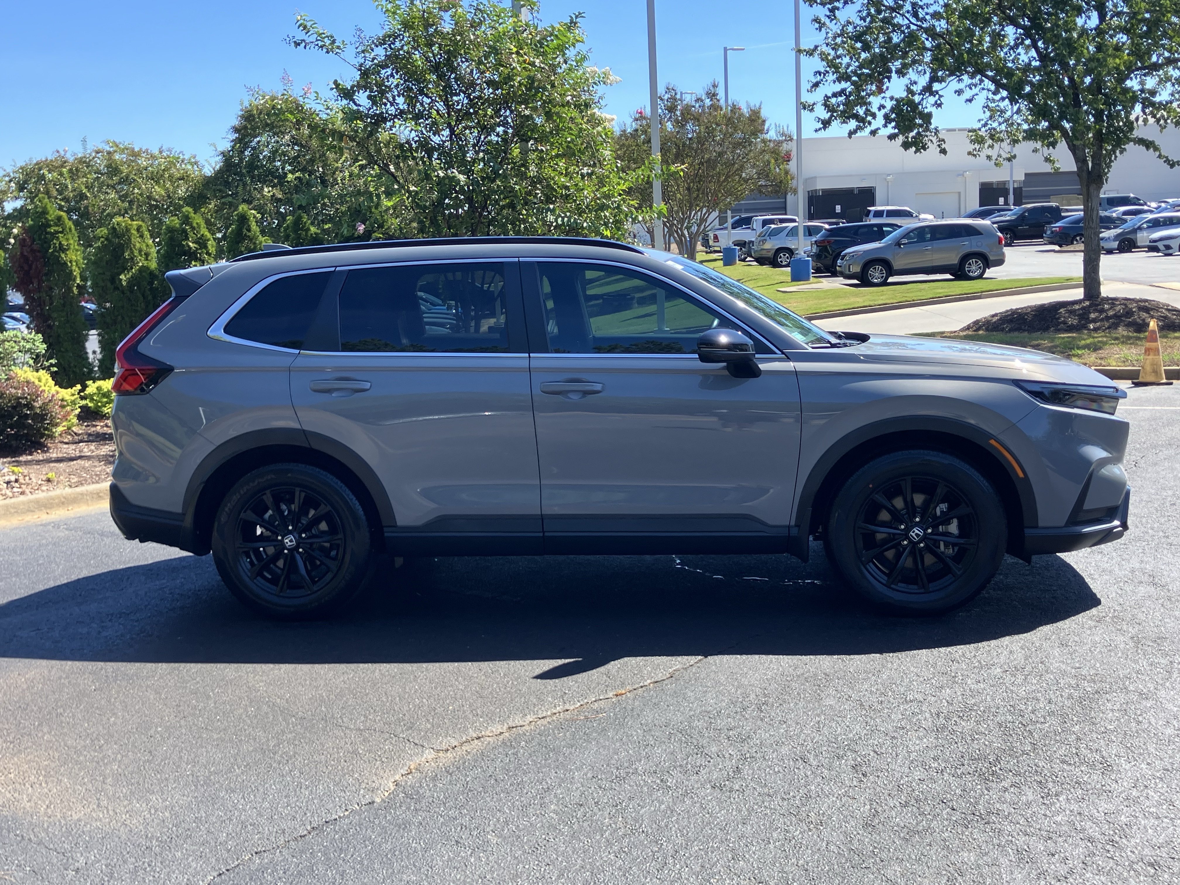 Certified 2023 Honda CR-V Sport image 11