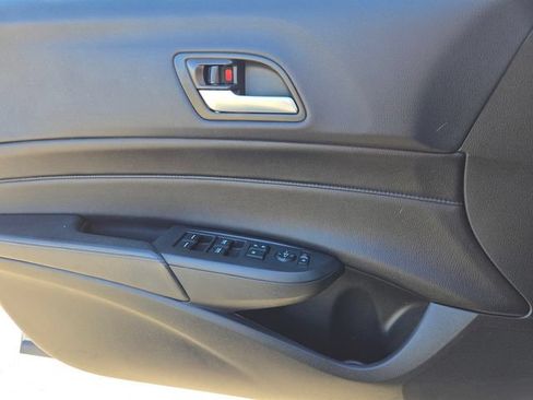 Used 2019 Acura ILX FWD image 14