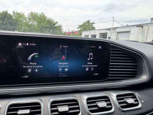 Used 2020 Mercedes-Benz GLE 350 4MATIC image 25