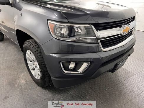 Used 2017 Chevrolet Colorado LT w/ LT Convenience Package RWD image 9