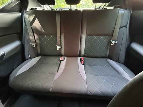 Used 2020 Nissan Kicks S FWD image 29