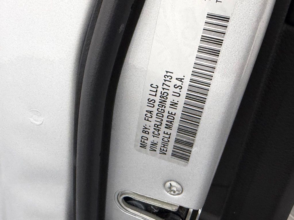 Used 2022 Jeep Grand Cherokee L Overland RWD image 25