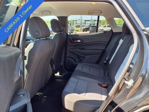 Used 2024 Chevrolet Trax LS w/ LS Convenience Package FWD image 12