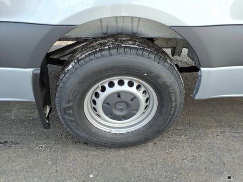 New 2025 Mercedes-Benz Sprinter 2500 image 3