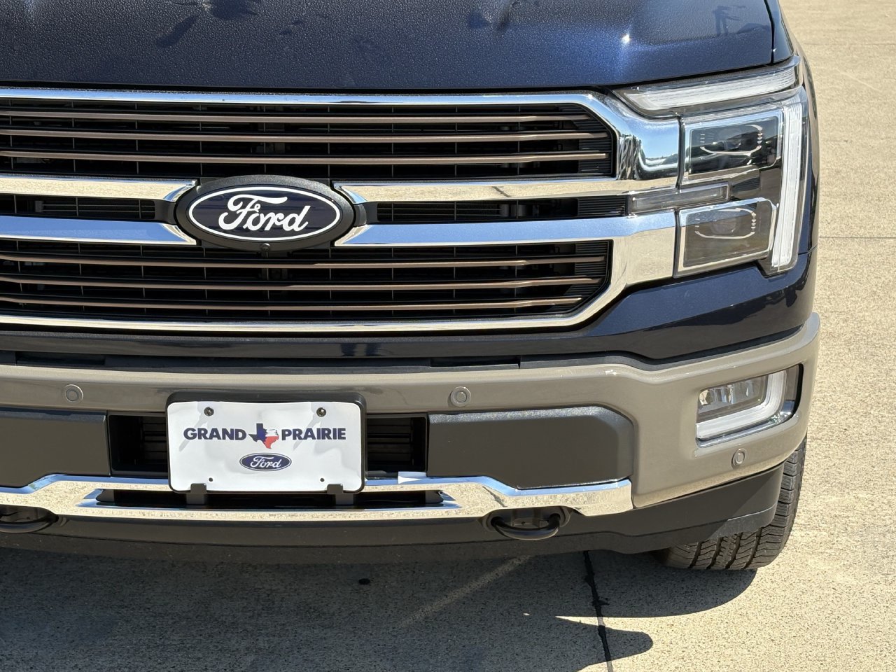 New 2026 Ford F150 King Ranch w/ Equipment Group 601A High AWD/4WD image 8