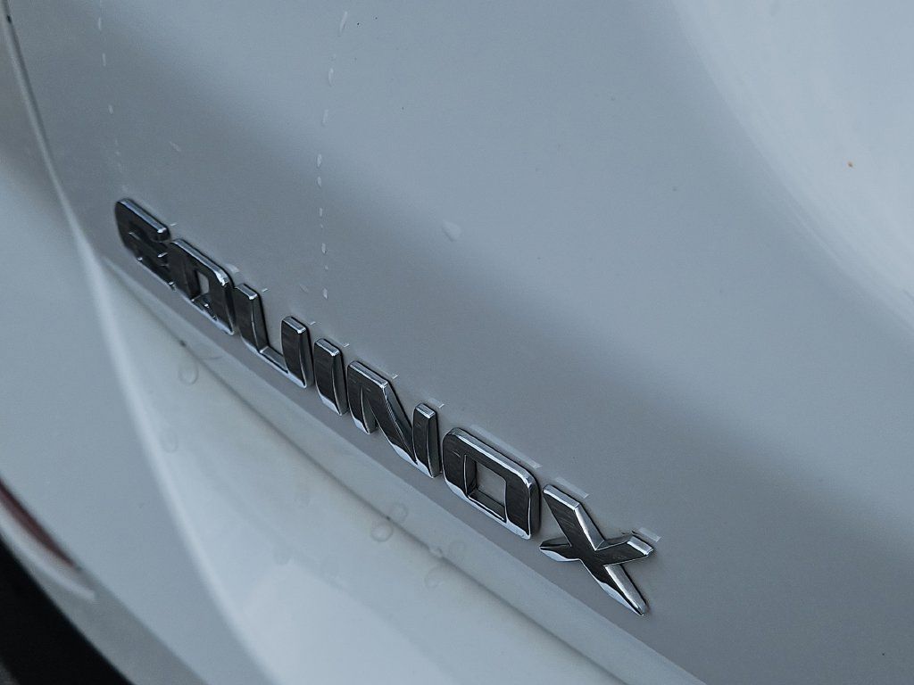 Used 2024 Chevrolet Equinox LS w/ LS Convenience Package FWD image 8
