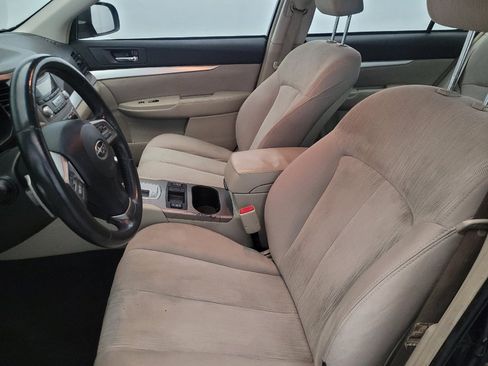 Used 2013 Subaru Legacy 2.5i Premium AWD/4WD image 17
