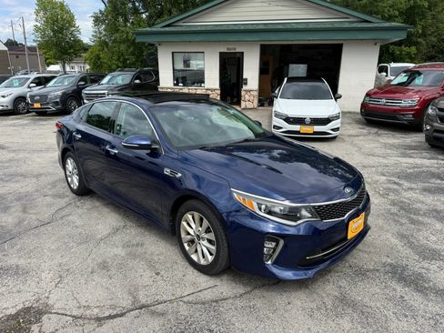 Used 2018 Kia Optima S w/ Panoramic Sunroof Package FWD image 10