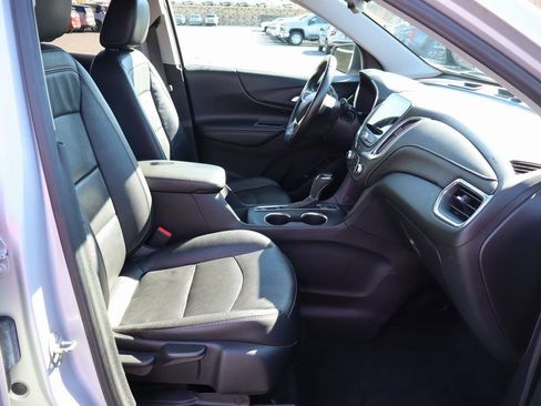 Used 2020 Chevrolet Equinox Premier w/ Premier Redline Edition image 20