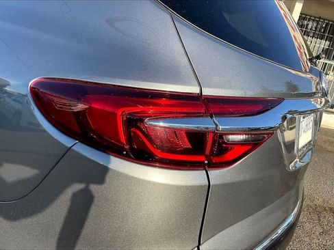 Used 2019 Buick Enclave Essence image 31