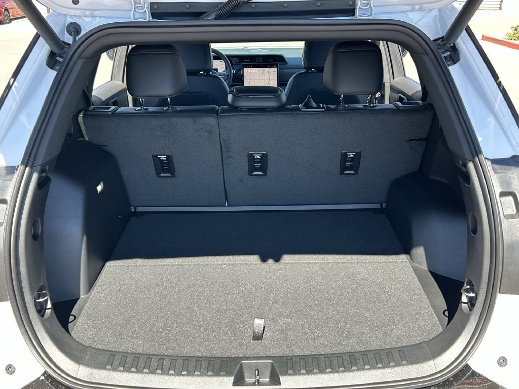 New 2027 GMC Terrain AT4 w/ Convenience Package III AWD/4WD image 26