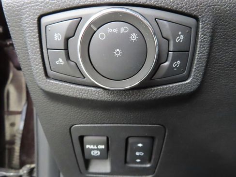 Used 2020 Ford F150 XLT w/ Equipment Group 302A Luxury AWD/4WD image 50