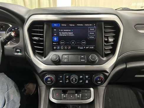 Certified 2023 GMC Acadia SLT w/ Elevation Edition image 28