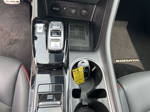 Used 2021 Hyundai Sonata SEL Plus w/ Tech Package FWD image 10
