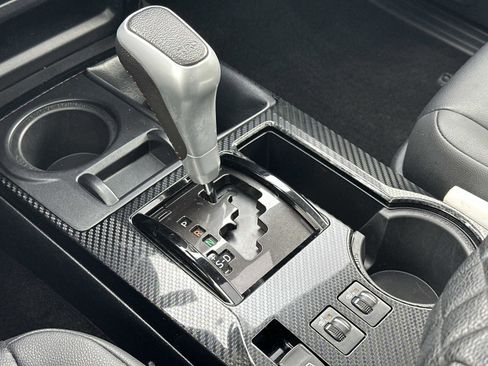 Used 2024 Toyota 4Runner TRD Off-Road Premium image 35