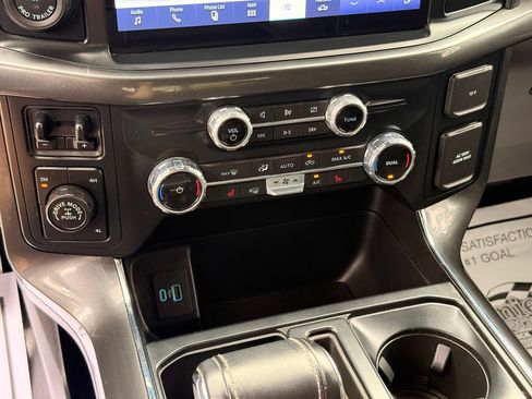 Used 2022 Ford F150 XLT w/ Equipment Group 302A High AWD/4WD image 20