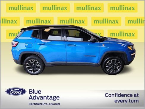 Used 2021 Jeep Compass Trailhawk w/ Convenience Group image 2