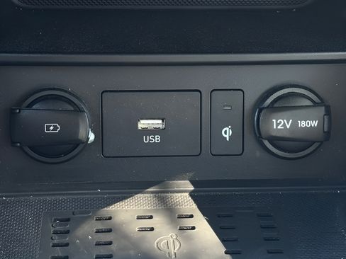 Certified 2023 Hyundai Kona Limited AWD/4WD image 33