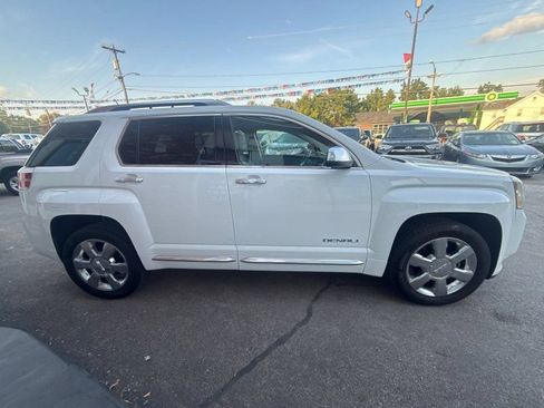 Used 2015 GMC Terrain Denali w/ Cargo Package AWD/4WD image 4