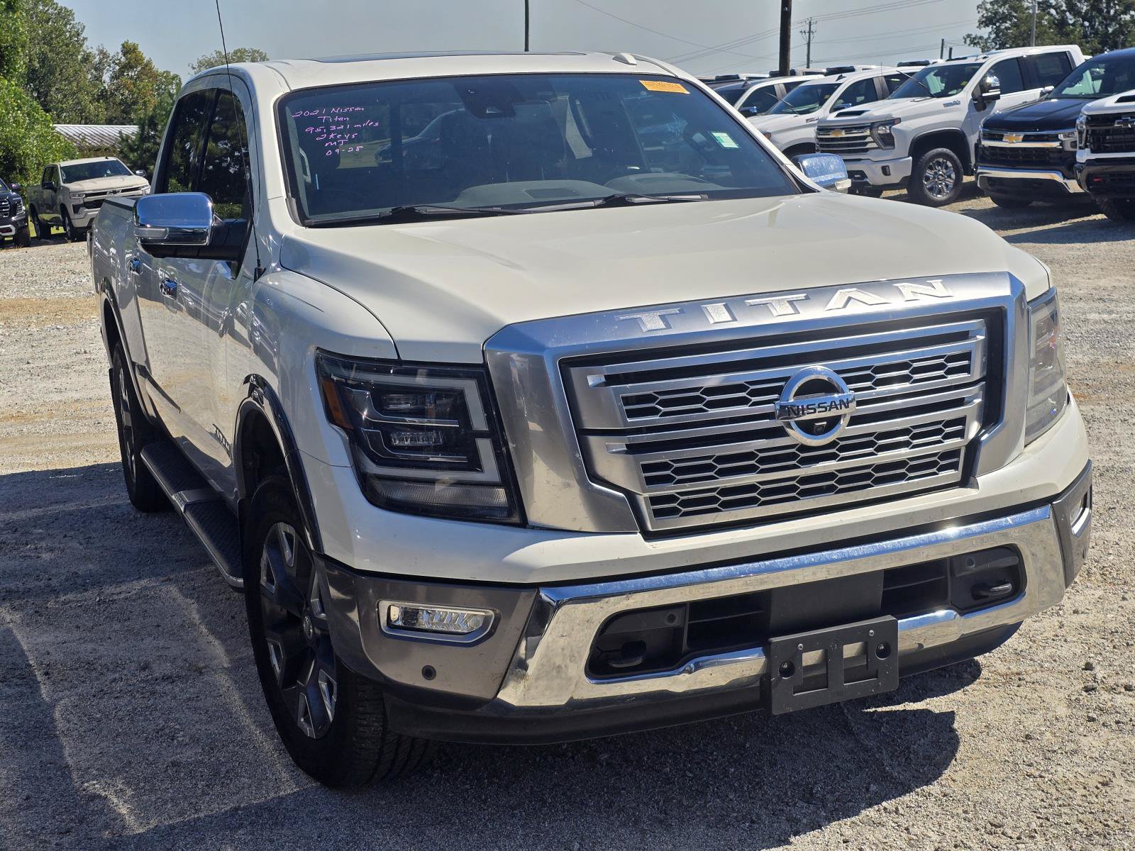 Used 2021 Nissan Titan Platinum Reserve w/ Moonroof Package AWD/4WD image 2