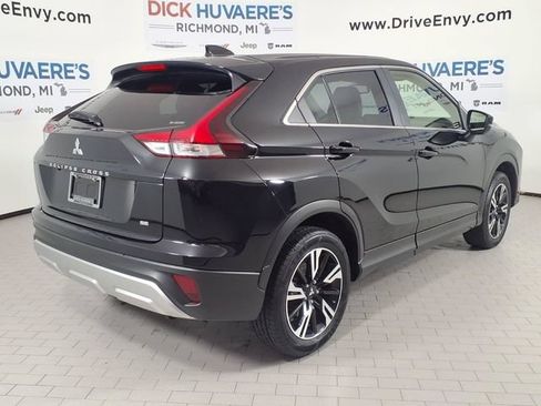 Used 2024 Mitsubishi Eclipse Cross SE AWD/4WD image 4