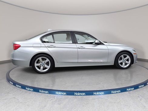 Used 2014 BMW 328i xDrive Sedan AWD/4WD image 5