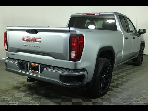 Used 2023 GMC Sierra 1500 Pro w/ Graphite Edition AWD/4WD image 14