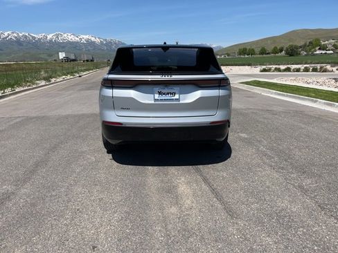 New 2025 Jeep Wagoneer S Launch Edition image 5