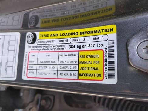 Used 2024 Ford Escape ST-Line image 18