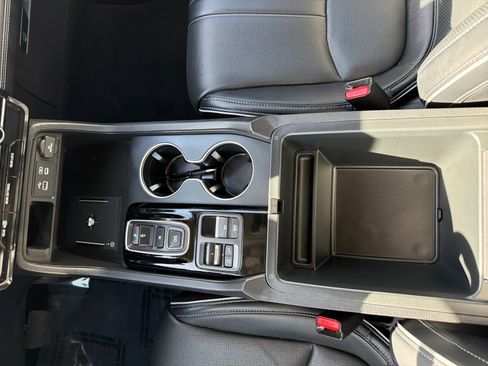 Used 2023 Honda Pilot Elite image 30