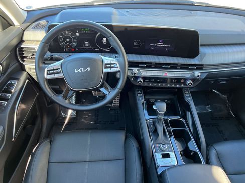 Used 2025 Kia Telluride SX image 23