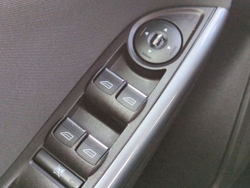 Used 2012 Ford Focus Titanium w/ Cargo Management Pkg image 30