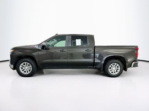 Used 2021 Chevrolet Silverado 1500 LT w/ Z71 Off-Road Package AWD/4WD image 4