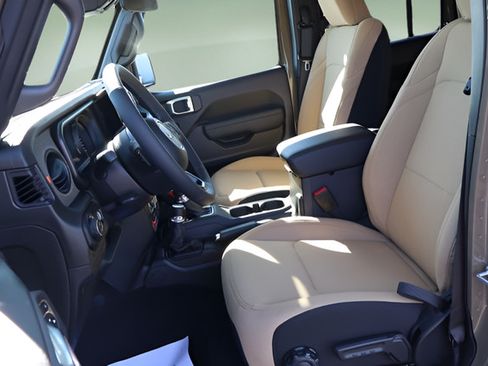 New 2026 Jeep Gladiator Willys AWD/4WD image 11