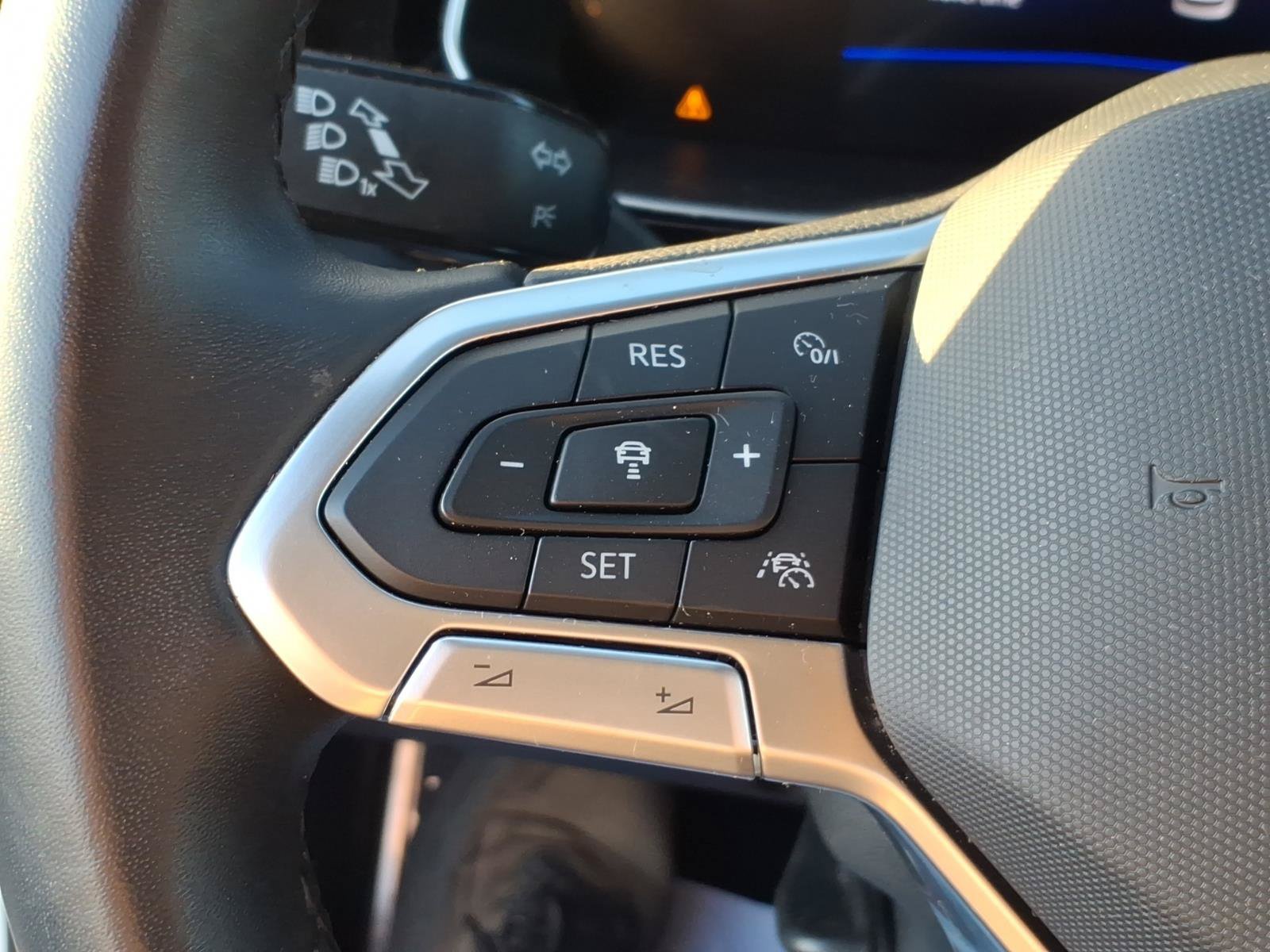 Used 2024 Volkswagen Jetta Sport FWD image 13