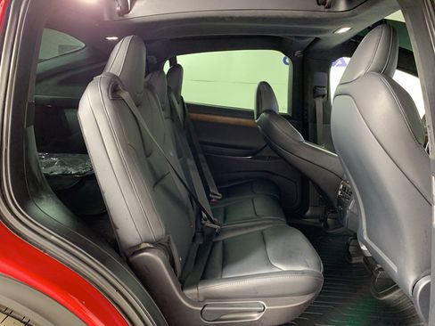 Used 2020 Tesla Model X Long Range image 34