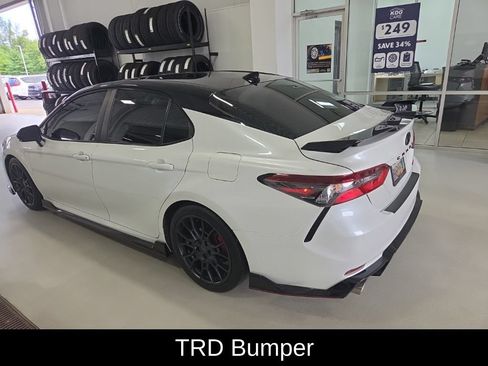 Used 2022 Toyota Camry TRD w/ TRD Package w/JBL Audio FWD image 5