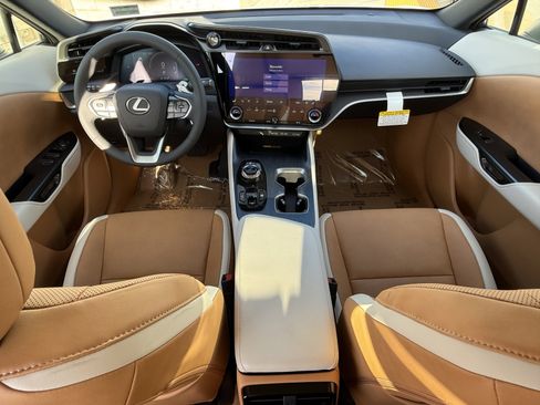 New 2026 Lexus RZ 350e 2WD image 25