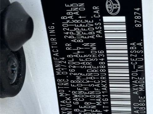 Used 2024 Toyota Camry SE image 27