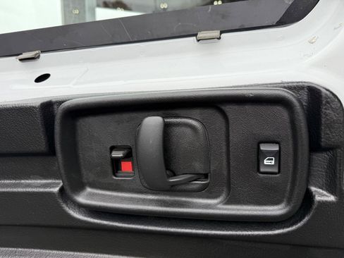 Used 2024 GMC Savana 2500 w/ Driver Convenience Package image 25