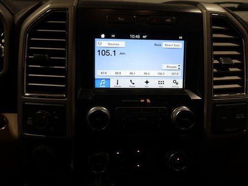 Used 2016 Ford F150 Lariat w/ Equipment Group 502A Luxury image 27