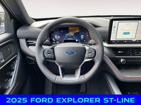 New 2025 Ford Explorer ST-Line image 12